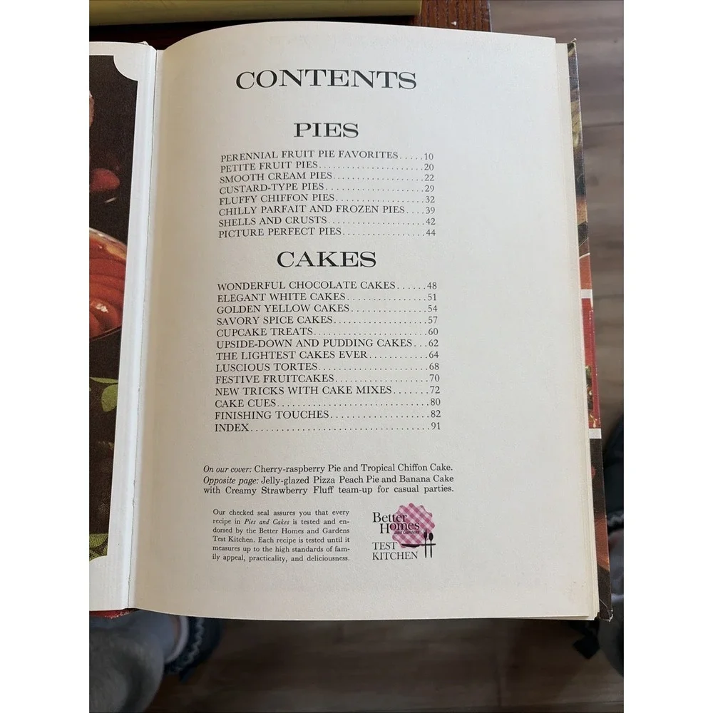 VTG Better Homes & Gardens Pies & Cakes Cookbook 1966 No Markings 1st Edition